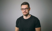 LUKA PARAGI